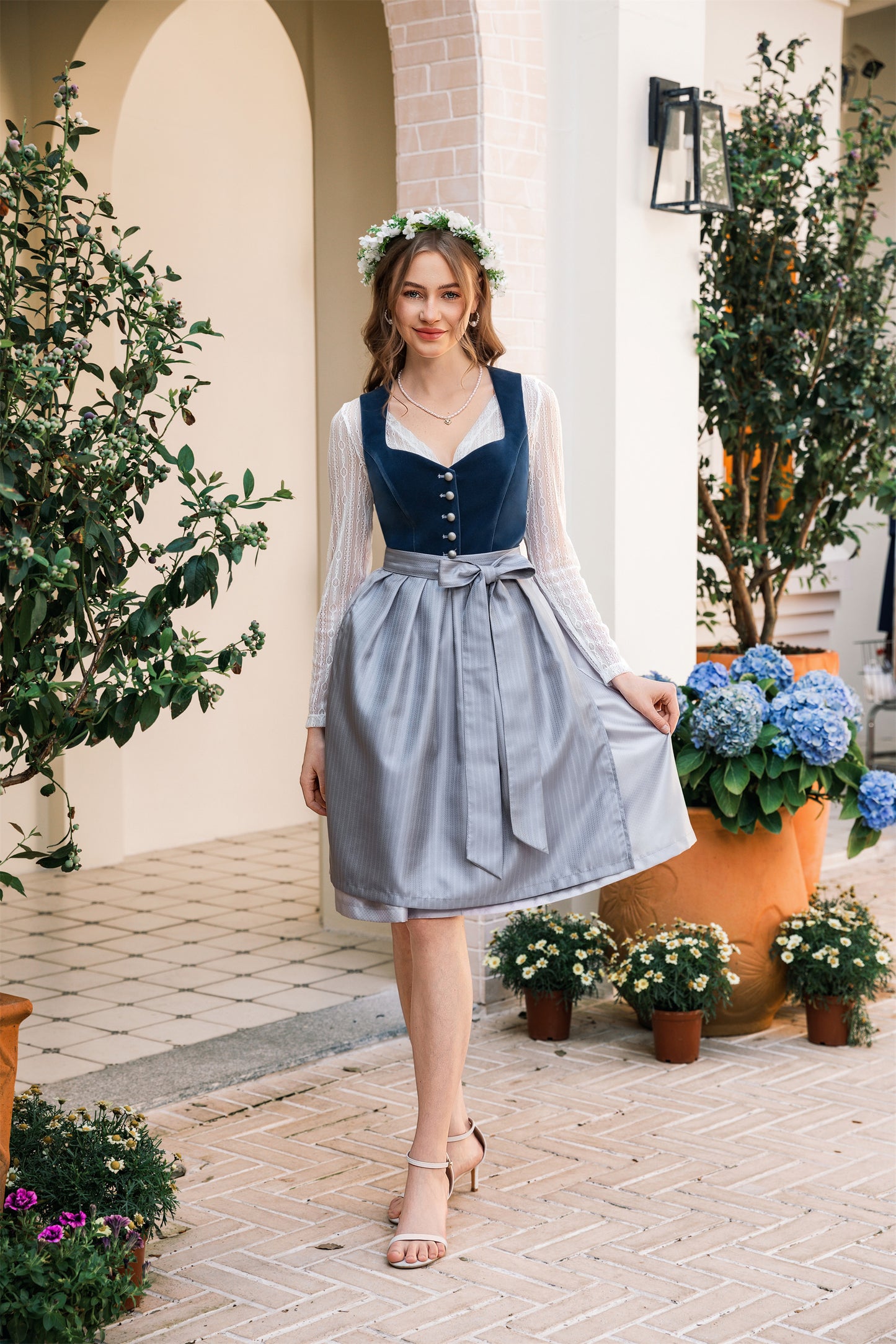 DIRNDLSTERN Dirndl Damen Midi Blau - Dirndlkleid Samt Trachtenmode Kleid mit Dirndlschürze Trachtenkleid für Oktoberfest